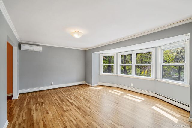 210 Mill Dam Court, Centerport, NY 11721