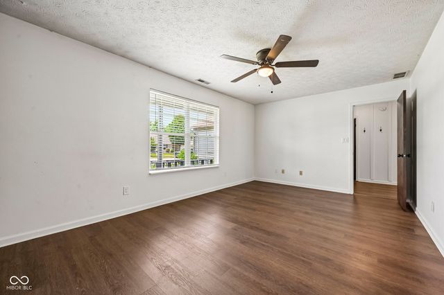 8539 Eagles Nest Drive, Avon, IN 46123