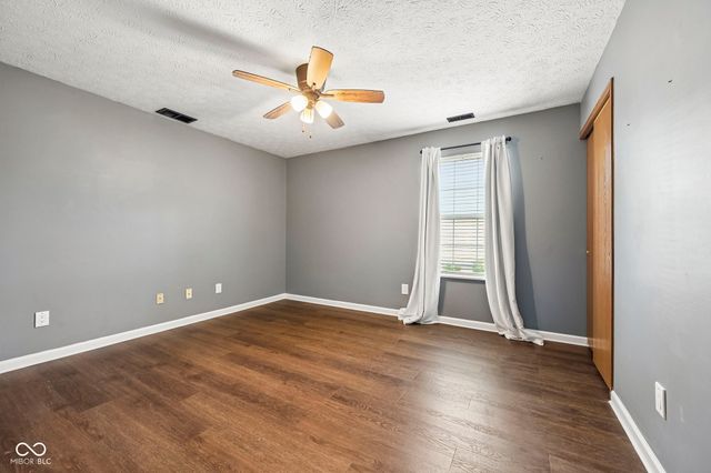 8539 Eagles Nest Drive, Avon, IN 46123
