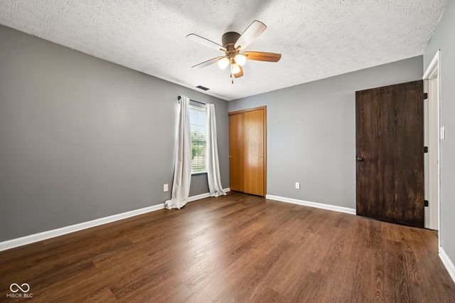 8539 Eagles Nest Drive, Avon, IN 46123