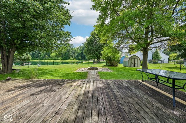 8539 Eagles Nest Drive, Avon, IN 46123