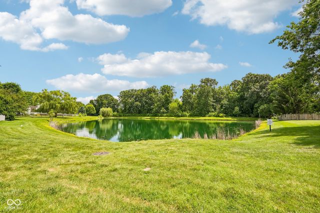 8539 Eagles Nest Drive, Avon, IN 46123