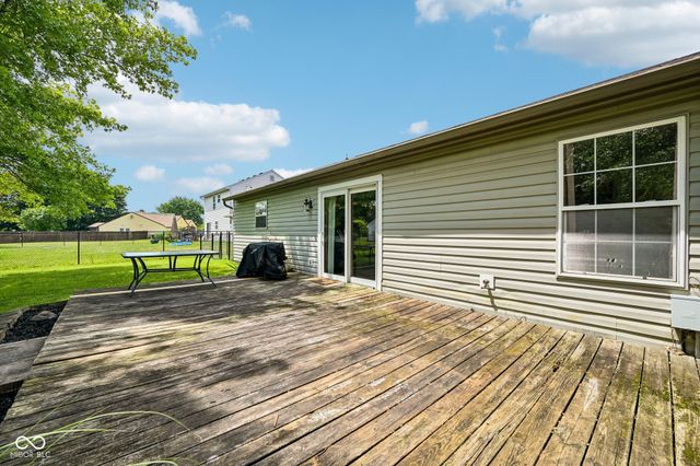 8539 Eagles Nest Drive, Avon, IN 46123