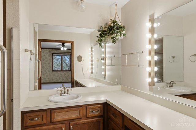 5604 Randy Drive, Fairfield, OH 45014