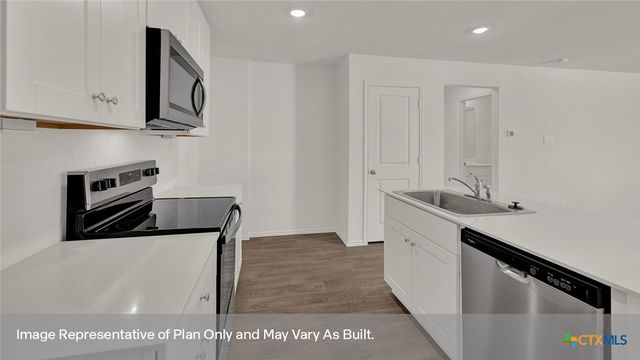 750 JENNIFER Way, New Braunfels, TX 78130