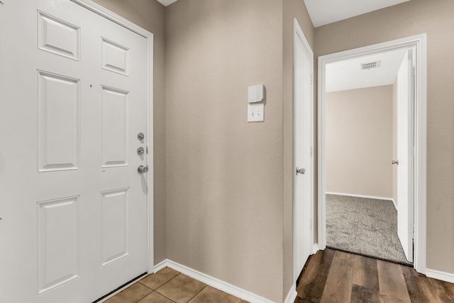 732 Poncho Lane, Fort Worth, TX 76052