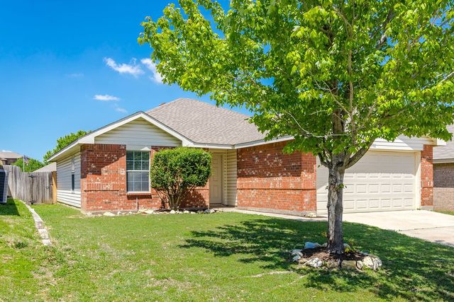 732 Poncho Lane, Fort Worth, TX 76052
