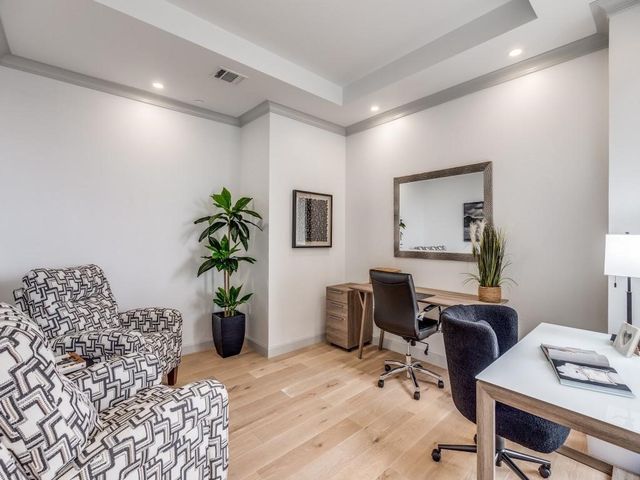 5909 Luther Lane 2301, Dallas, TX 75225