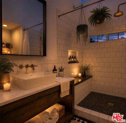 9809 Easton Drive, Beverly Hills, CA 90210