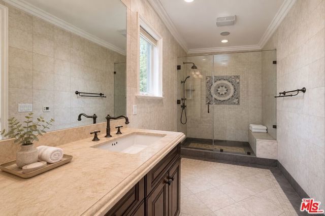 868 Braewood Court, South Pasadena, CA 91030