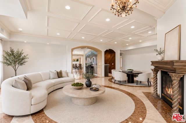 868 Braewood Court, South Pasadena, CA 91030