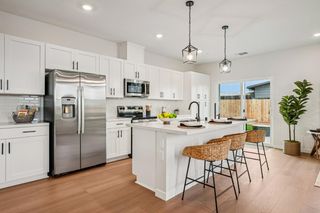 1633 Hansen Ranch Rd, Olivehurst, CA 95961