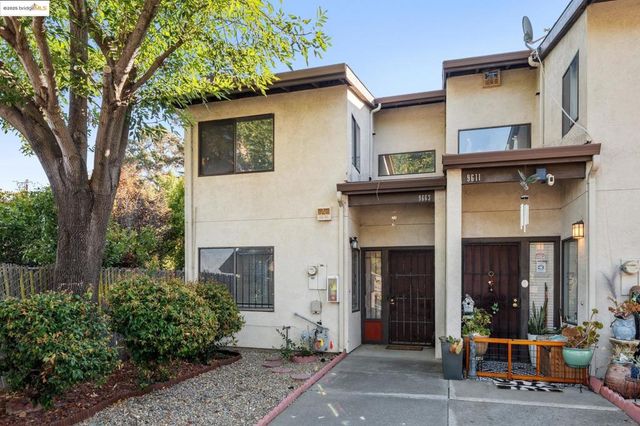 9663 Elmview, Oakland, CA 94603