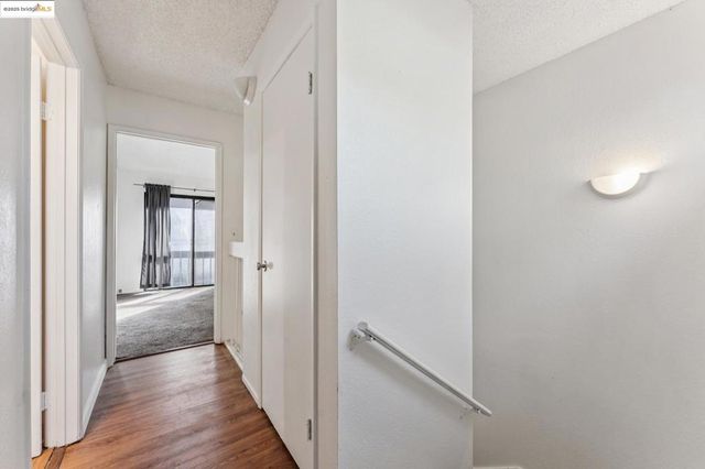 9663 Elmview, Oakland, CA 94603