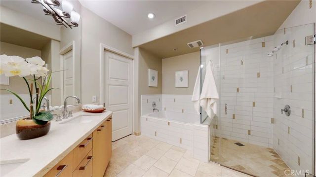 568 Caruso Avenue, Glendale, CA 91210