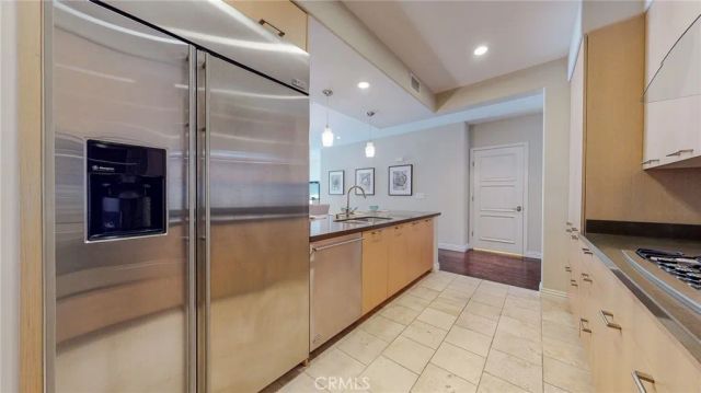 568 Caruso Avenue, Glendale, CA 91210