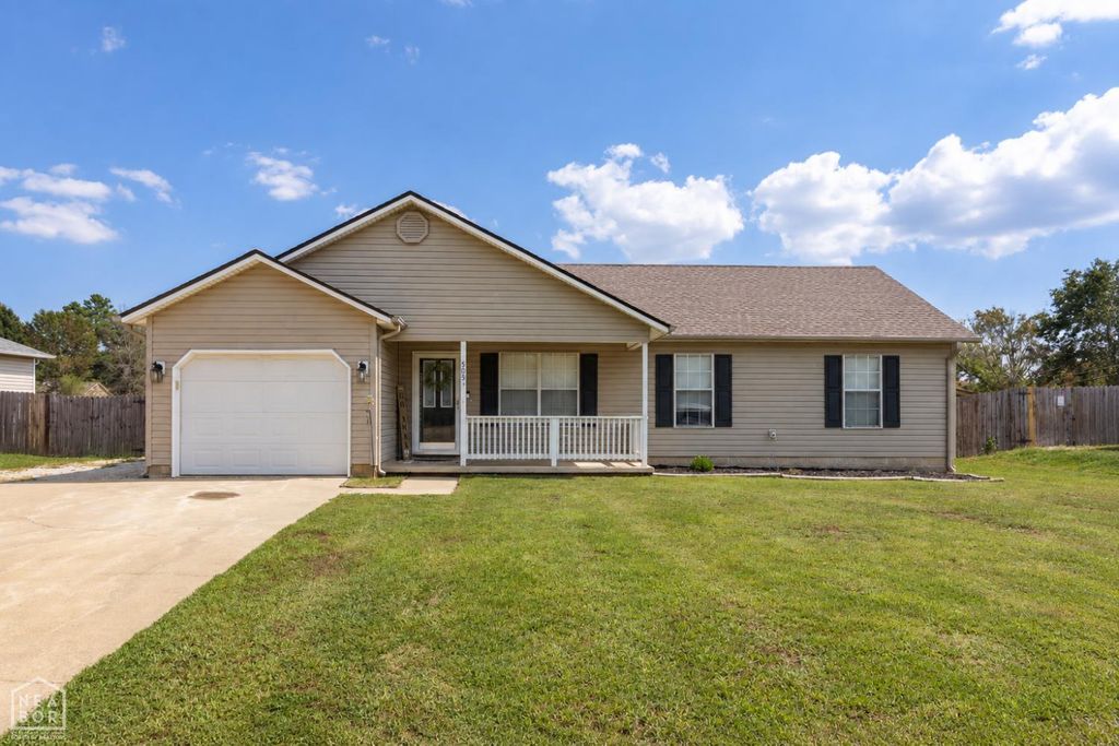 505 Marion Street, Paragould, AR 72450