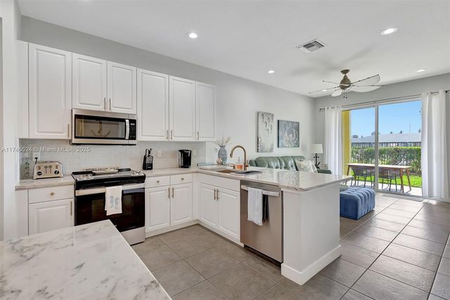 1604 Mariner Bay Blvd 1604, Fort Pierce, FL 34949