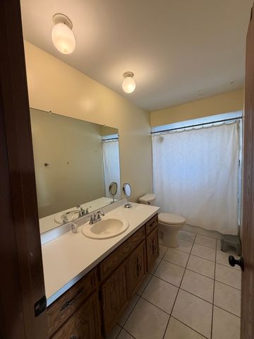 11646 S kedvale Avenue, Alsip, IL 60803