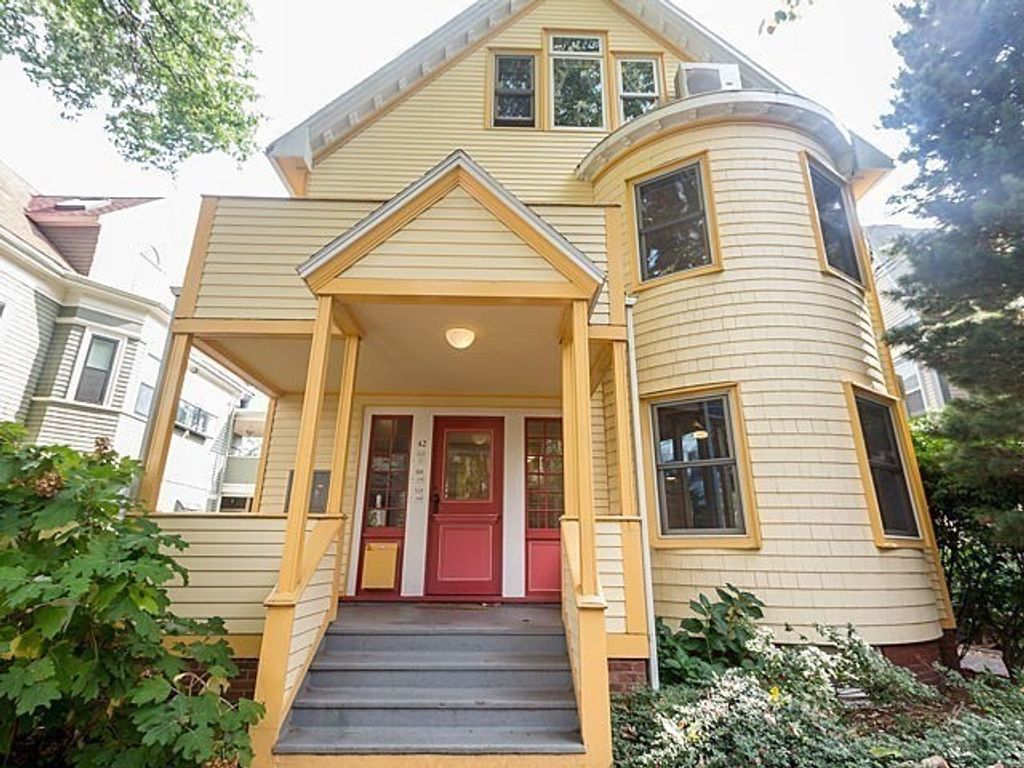 42 Fayette St, Cambridge, MA 02139