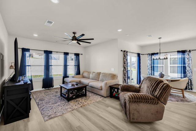 1835 Mahala Dr, Hermitage, TN 37076