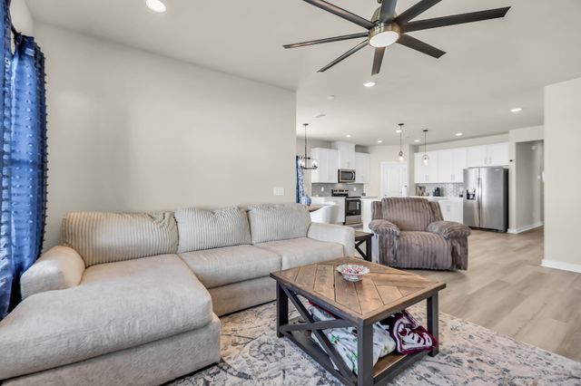 1835 Mahala Dr, Hermitage, TN 37076