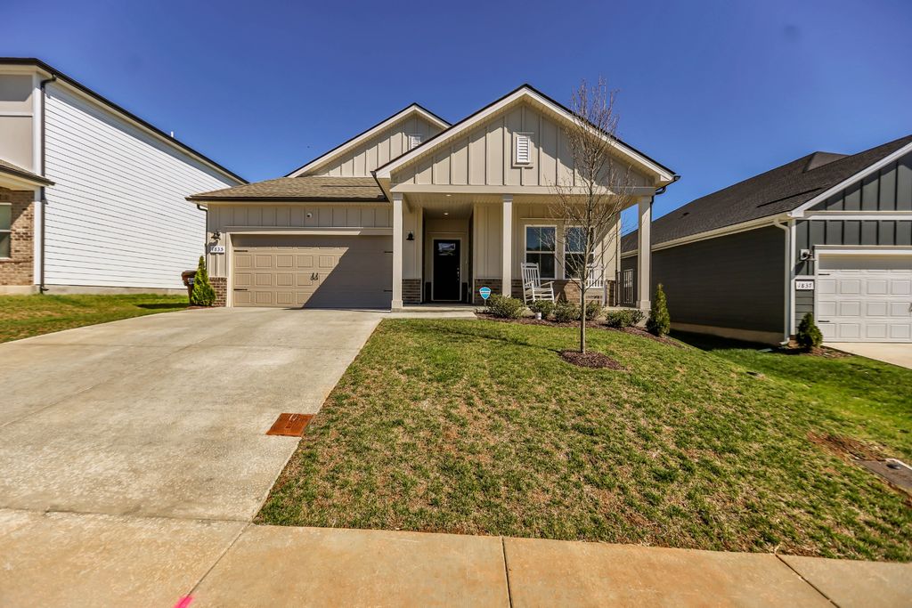 1835 Mahala Dr, Hermitage, TN 37076