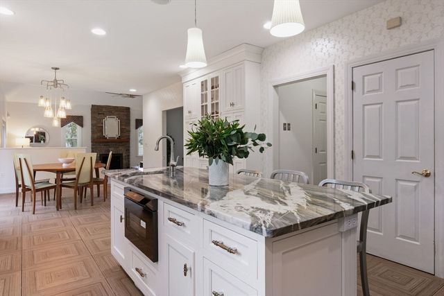 10 Bartlett Drive, Newburyport, MA 01950