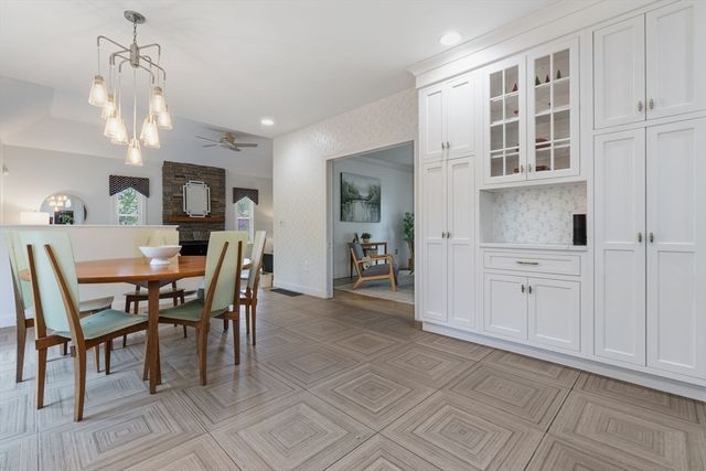 10 Bartlett Drive, Newburyport, MA 01950