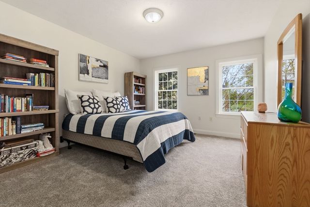 10 Bartlett Drive, Newburyport, MA 01950