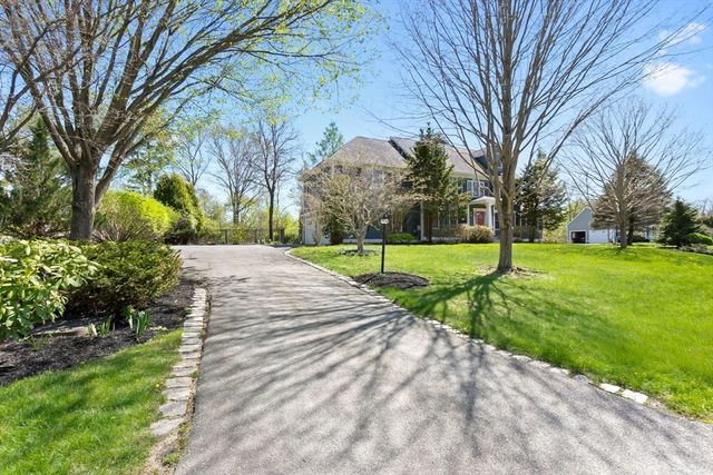 10 Bartlett Drive, Newburyport, MA 01950