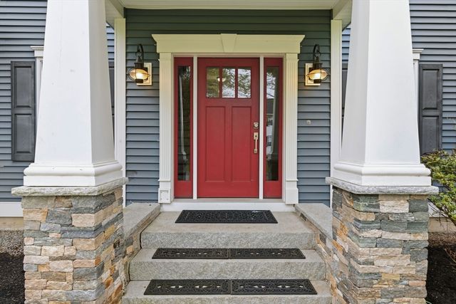 10 Bartlett Drive, Newburyport, MA 01950