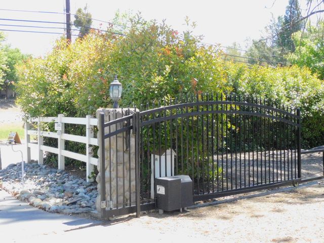 4360 Pleasant Valley Rd, Placerville, CA 95667