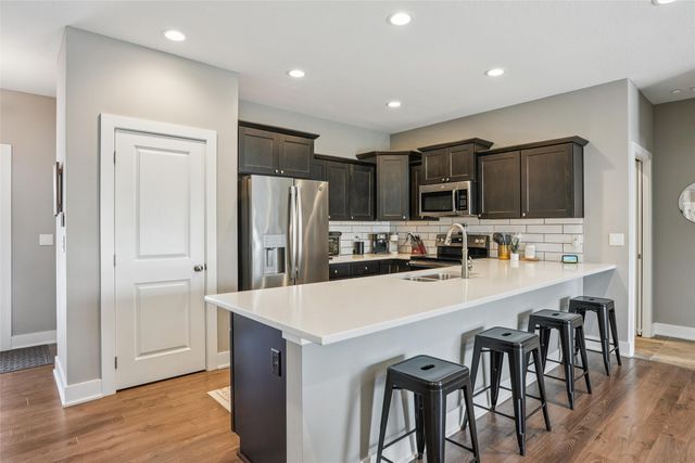 2902 SW Pleasant Street, Ankeny, IA 50023