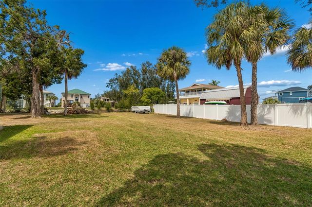 14539 COFFEY LANE, Hudson, FL 34667