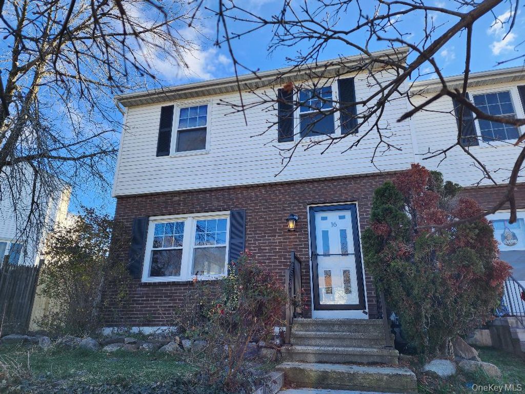 16 HARBOR HILL Court, Beacon, NY 12508