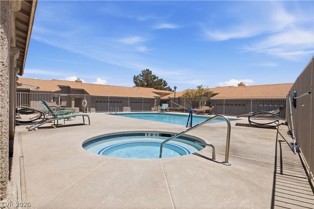 251 North Cimarron Road, Las Vegas, NV 89145