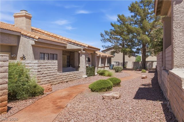 251 North Cimarron Road, Las Vegas, NV 89145