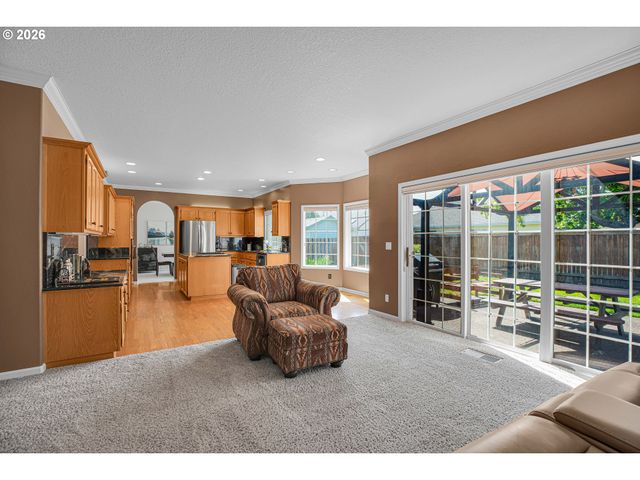 1116 GLAZEMEADOW St, Keizer, OR 97303