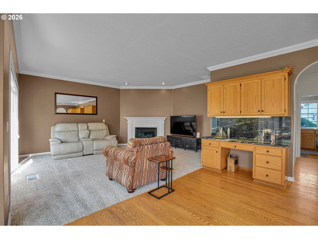 1116 GLAZEMEADOW St, Keizer, OR 97303
