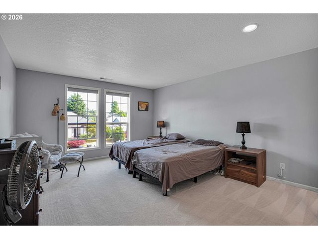 1116 GLAZEMEADOW St, Keizer, OR 97303