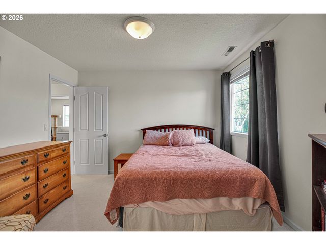 1116 GLAZEMEADOW St, Keizer, OR 97303