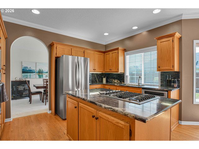 1116 GLAZEMEADOW St, Keizer, OR 97303