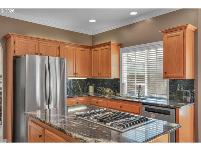 1116 GLAZEMEADOW St, Keizer, OR 97303
