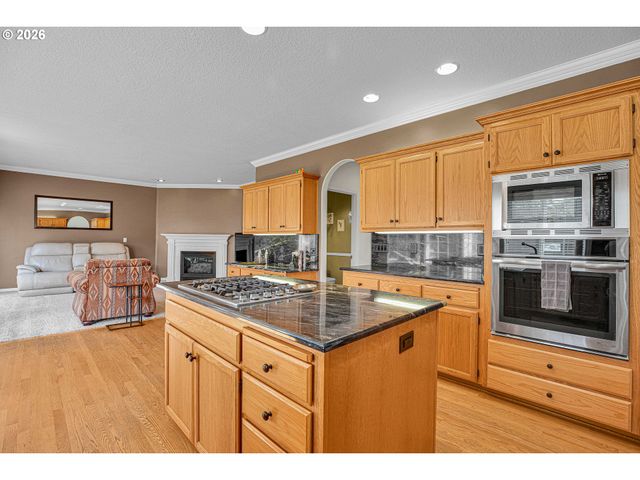 1116 GLAZEMEADOW St, Keizer, OR 97303