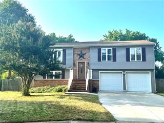 314 Riversedge DR, Hampton, VA 23669