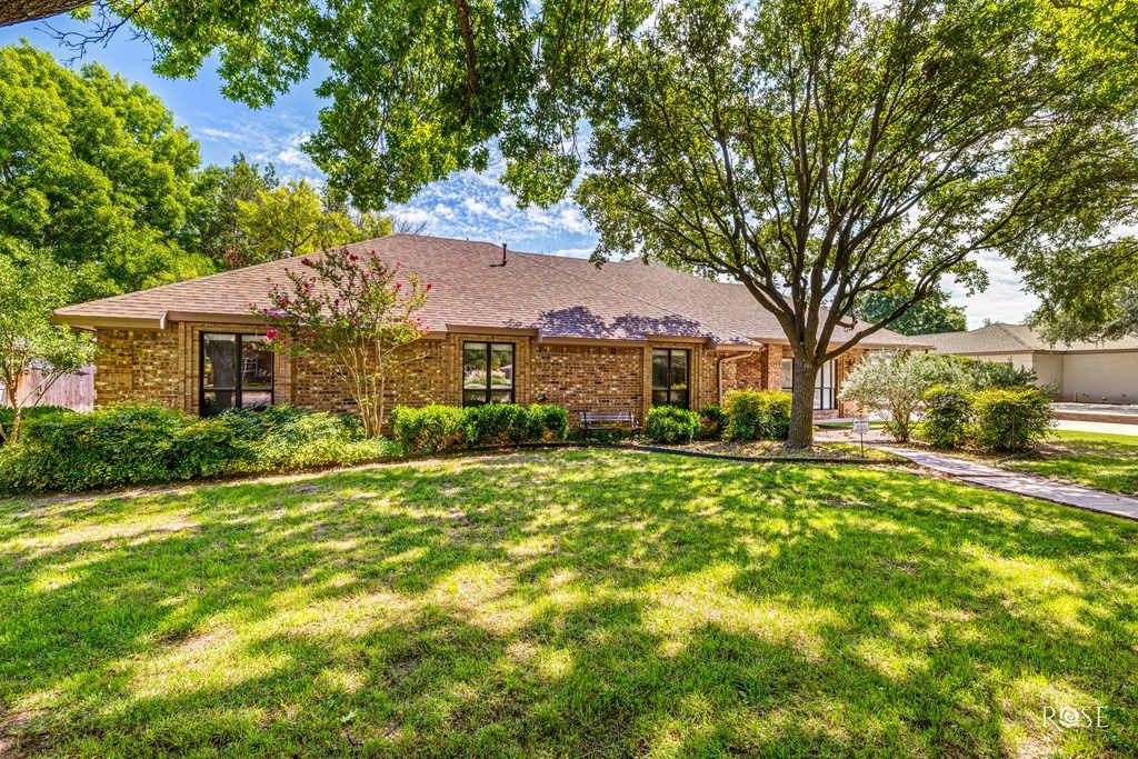 Image 35 of property listing at 5214 N Bentwood Dr, San Angelo, TX 76904