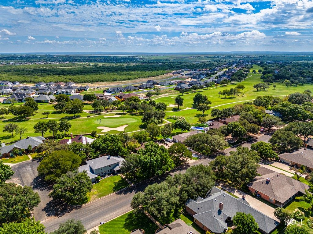 Image 43 of property listing at 5214 N Bentwood Dr, San Angelo, TX 76904
