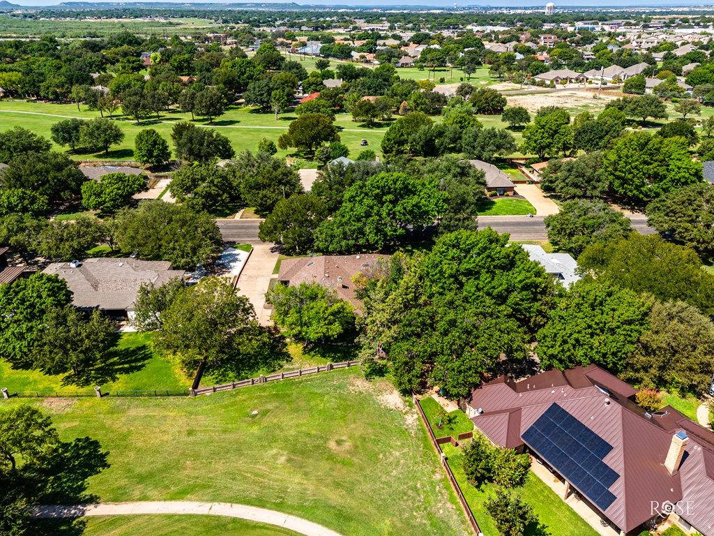 Image 46 of property listing at 5214 N Bentwood Dr, San Angelo, TX 76904