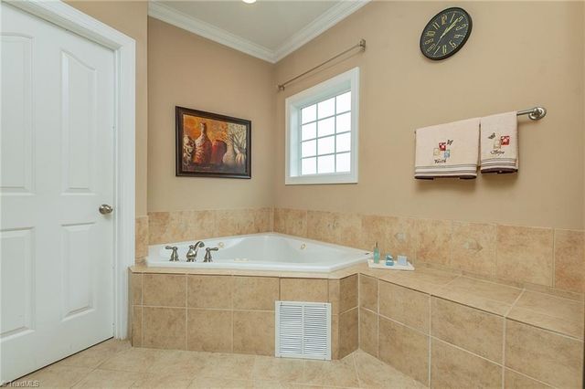 127 Covington Place, Lewisville, NC 27023
